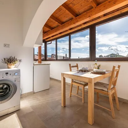 Eleonora App To 2 * Capoterra